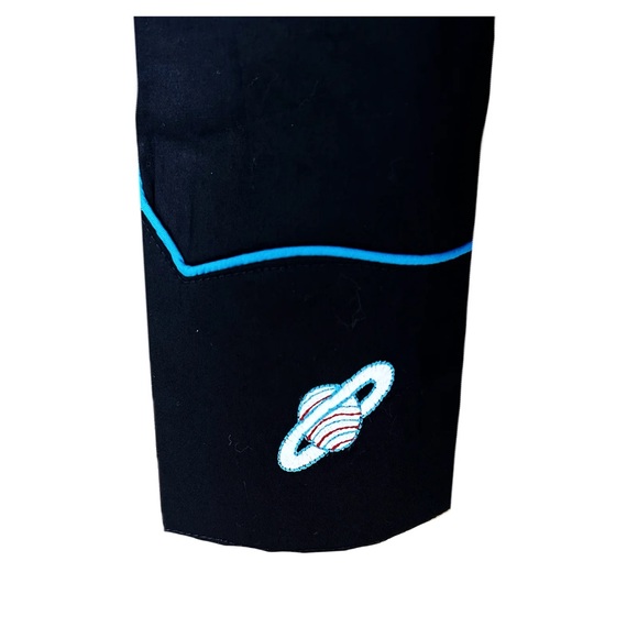 NWT Women's Out of This World Embroidered
Black Western Shirt - Picture 7 of 10